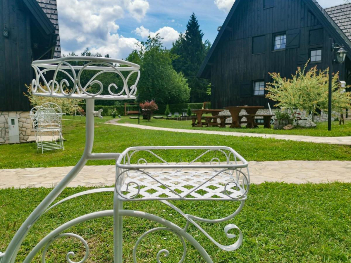 Plitvice Luxury Etno Garden Hotell Plitvička Jezera Eksteriør bilde