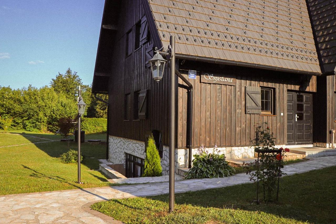Plitvice Luxury Etno Garden Hotell Plitvička Jezera Eksteriør bilde