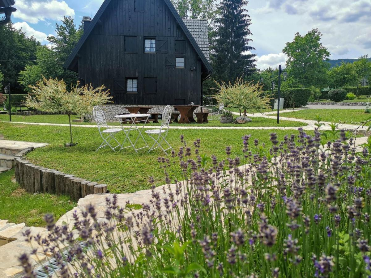 Plitvice Luxury Etno Garden Hotell Plitvička Jezera Eksteriør bilde