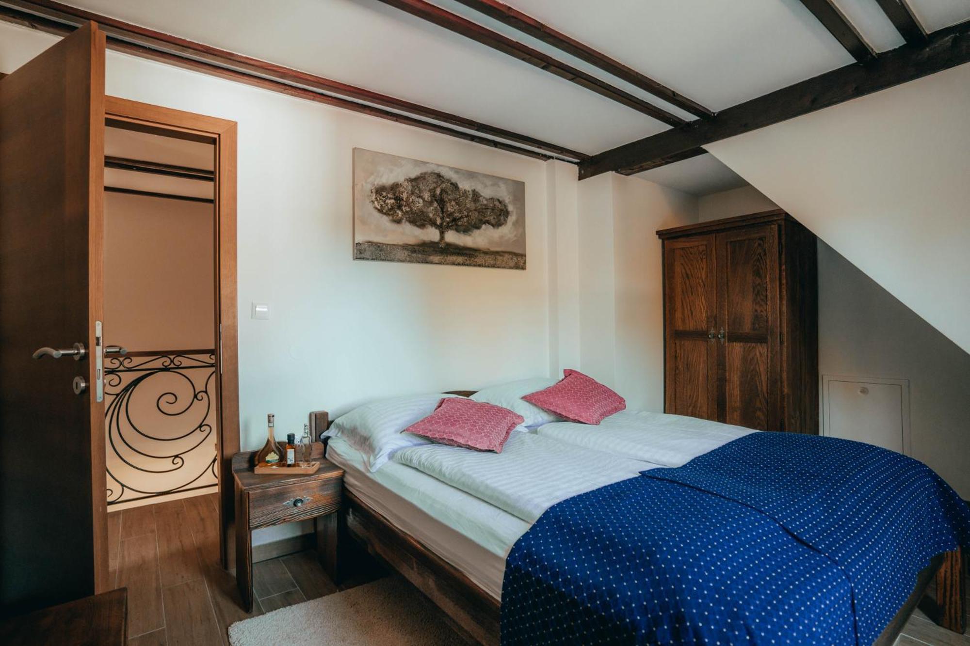 Plitvice Luxury Etno Garden Hotell Plitvička Jezera Rom bilde