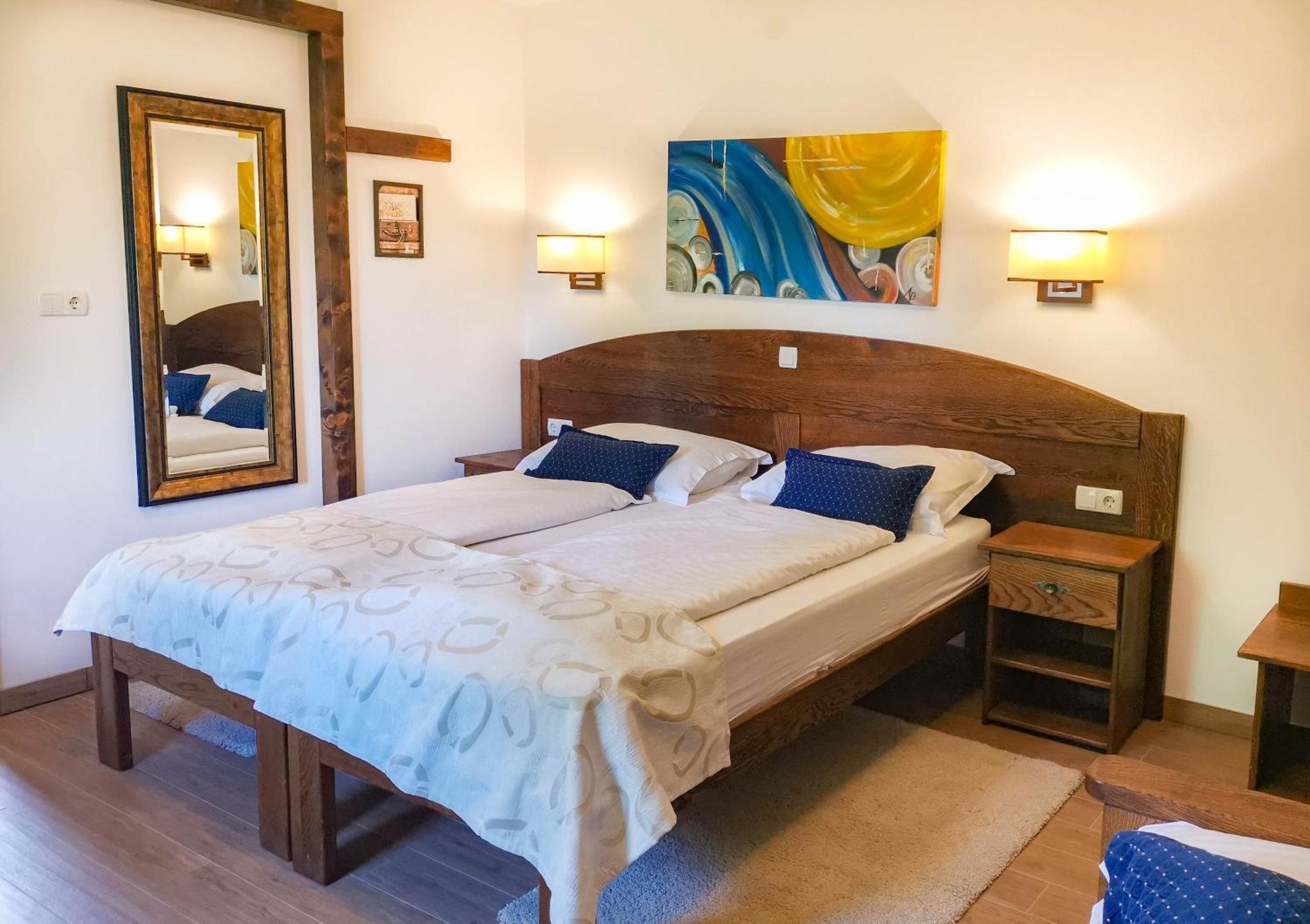 Plitvice Luxury Etno Garden Hotell Plitvička Jezera Rom bilde